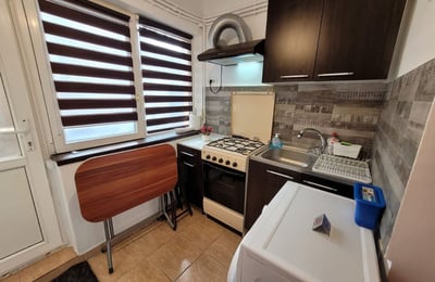 Rental of a comfortable 2-room house, 48 m², Tomis 3 district, Constanța, Romania